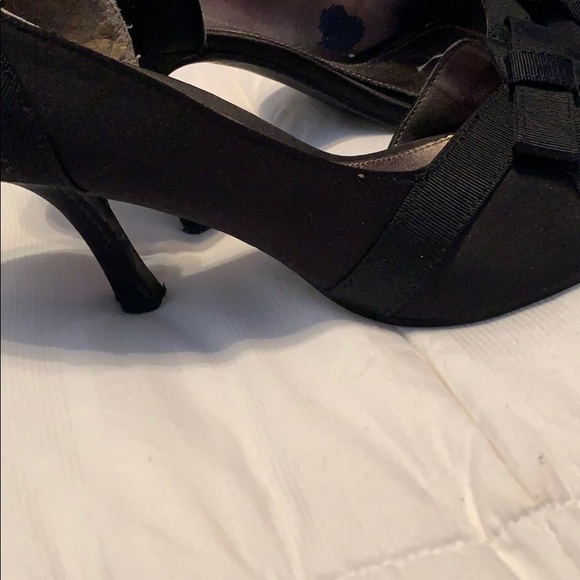 Black Mossimo Open Toed Pumps - Picture 2 of 2